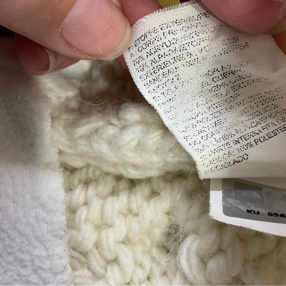 The North Face Knit Hat Wool‎ Blend Alpaca girl’s medium - Picture 5 of 6
